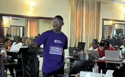 GonetAfrica CEO, Mohammed Kerkulah, facilitating a session