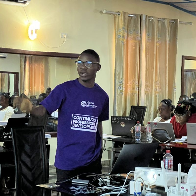 GonetAfrica CEO, Mohammed Kerkulah, facilitating a session